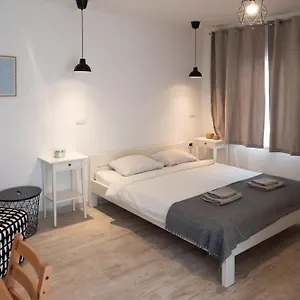  Apartment Center Kroatien